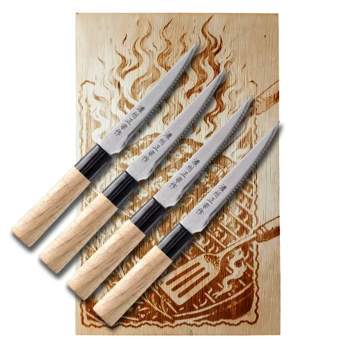 Satake Megumi Japán rozsdamentes 4 részes steak étkezési készlet díszdobozban, 56 HRC, 12,7 cm, gumifa markolat,  Steak a  grillen lézergravír mintázat